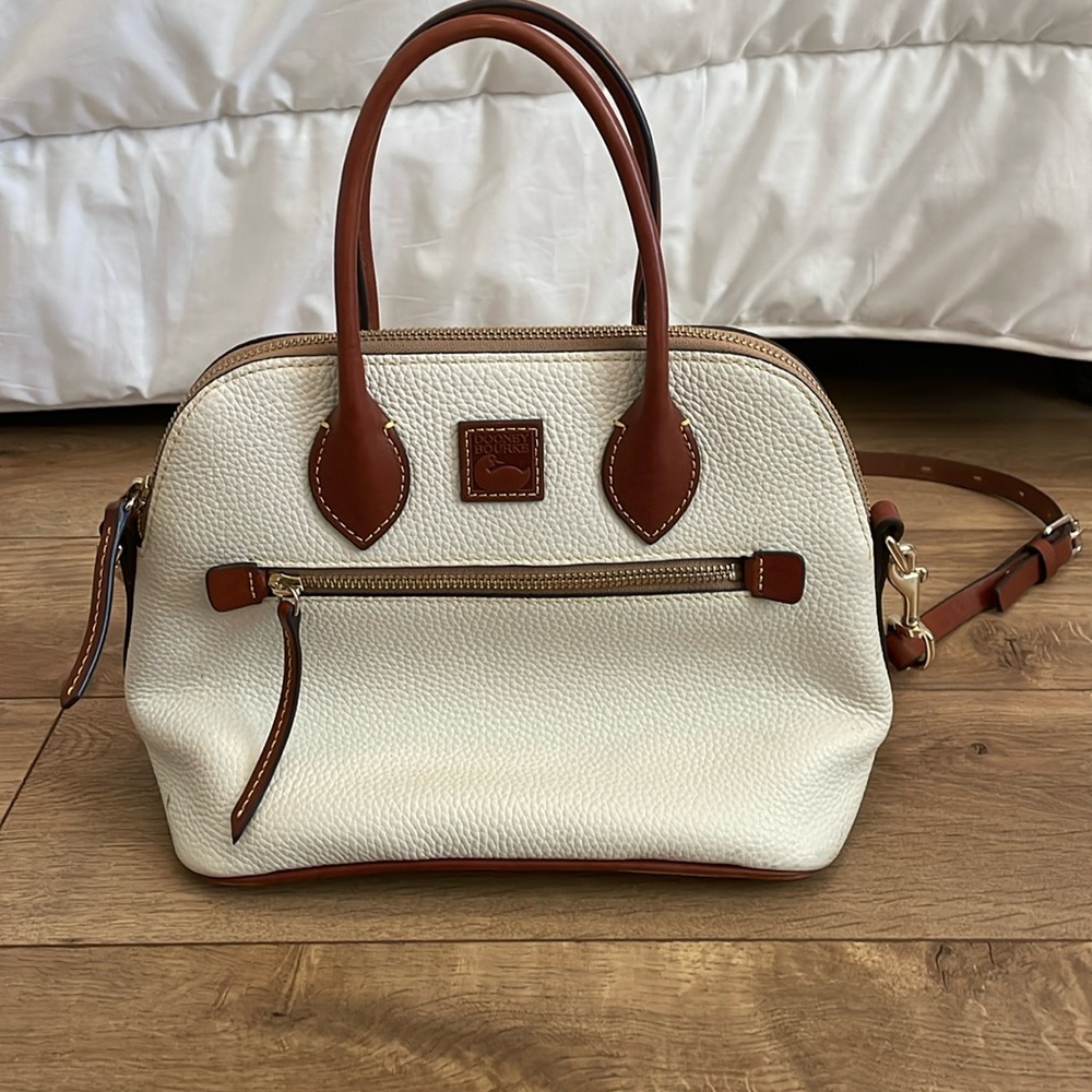 Dooney & Bourke pebble grain domed satchel